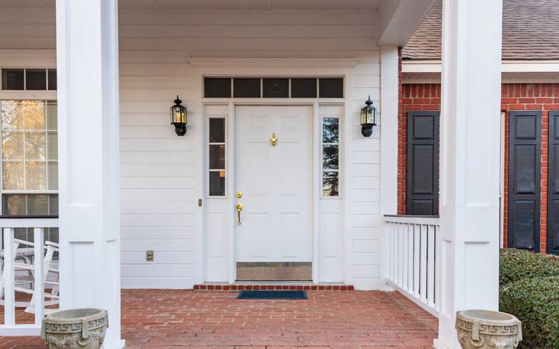 Adobestock 325119845.png 800x500