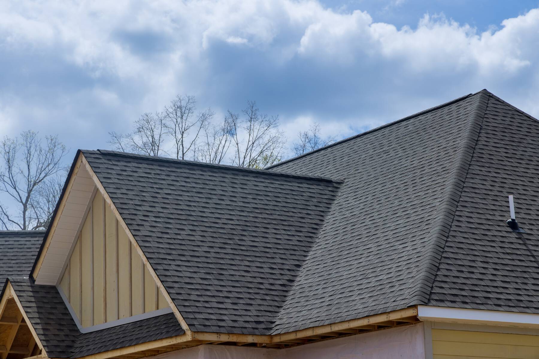 Designer Shingles to Enhance Your Home's Curb Appeal