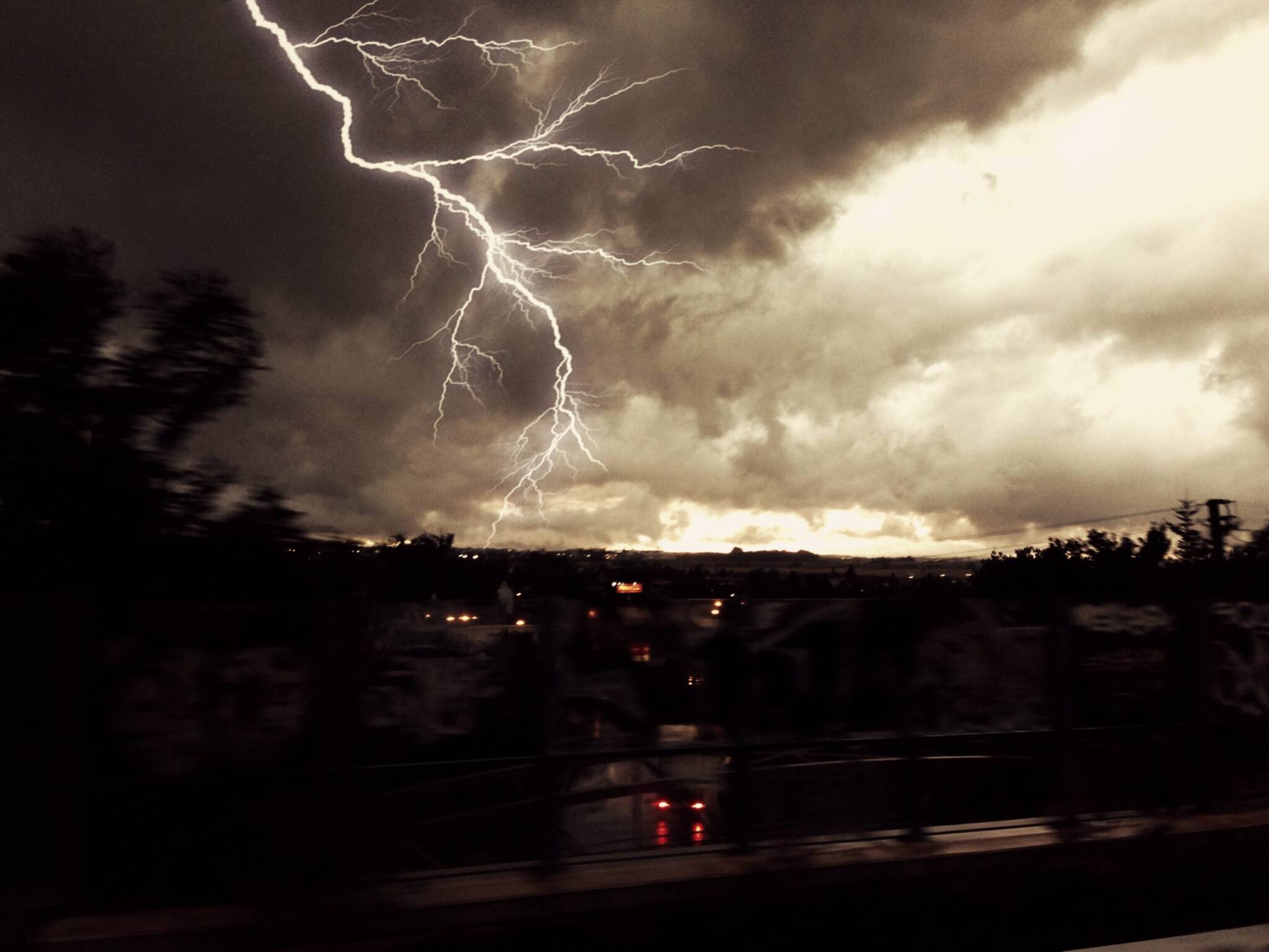 Dangers of Hiring Storm-chasing Construction Crews