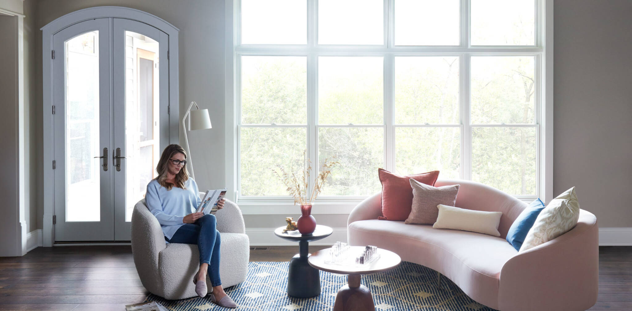 Replacing Your Old Windows with New Contemporary Wood from Pella